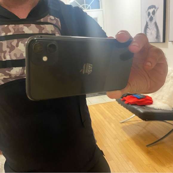 VGC 8/10 Camo tactical look Chest/running bag unisex!! - Picture 10 of 11